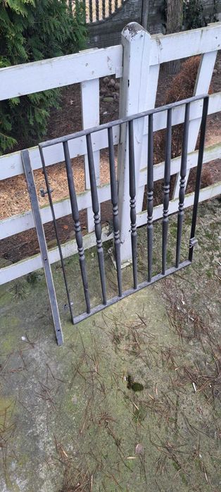 Metalowa bramka/furtka zabezpieczająca