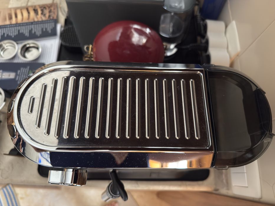 DeLonghi Dedica EC685.BK – 1 mês de uso e garantia