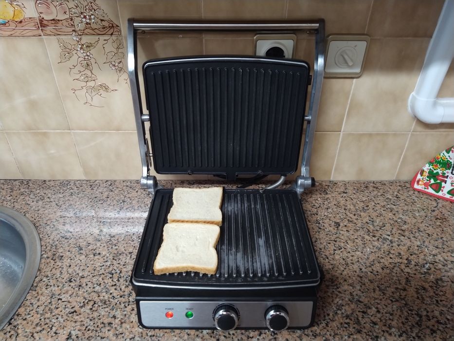 Tostadeira grelhador sanduicheira grill casa quarto apartamento vivenda escritório gabinete carro cozinha sala.