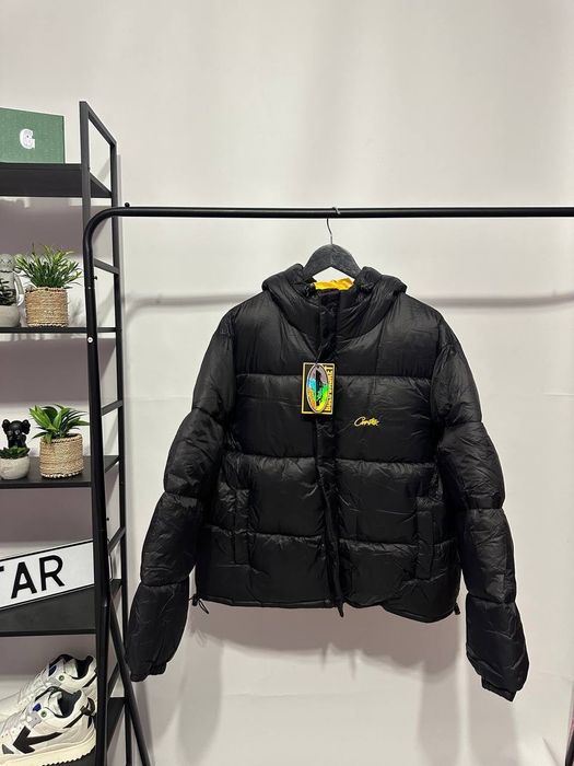Куртка Corteiz / puffer jacket Corteiz black yellow logo / куртка Corteiz