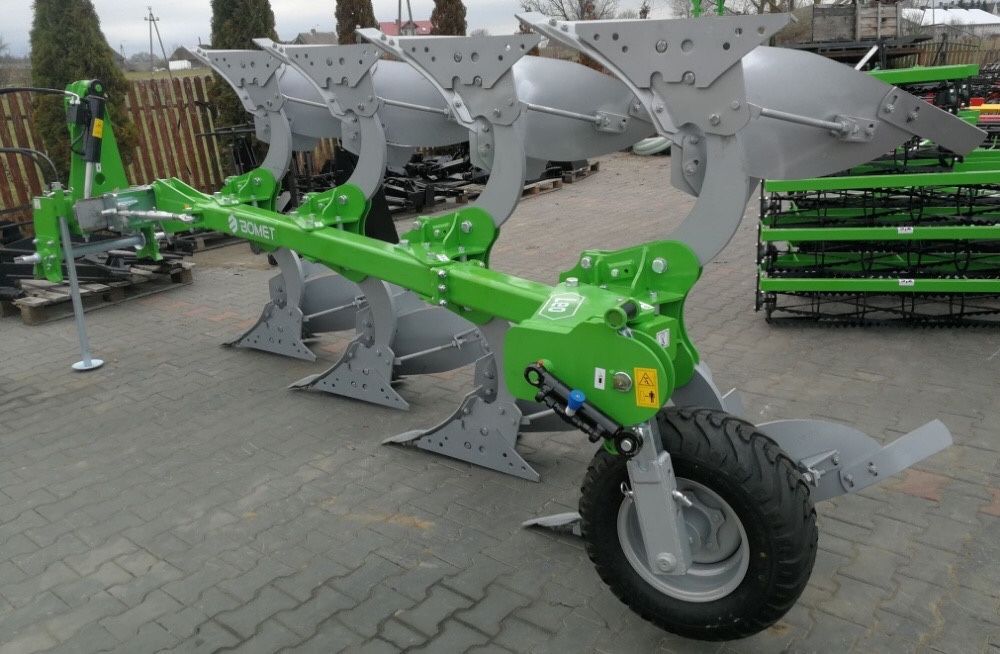 Оборотний плуг Bomet, плуг, польський плуг, оборотний