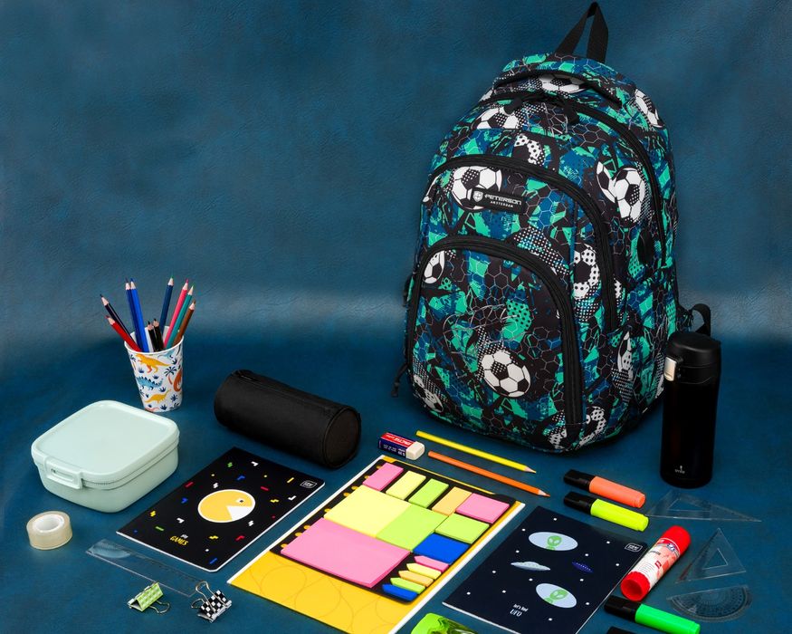 Plecak szkolny Peterson 25 l z portem USB na laptopa