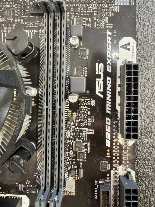 Płyta główna Asus B250 Socket 1151 DDR4 + G3930