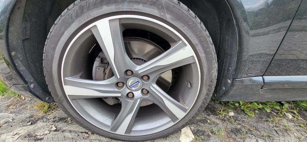 Felgi Volvo S60 V70 Ixion R design plus opony zimowe