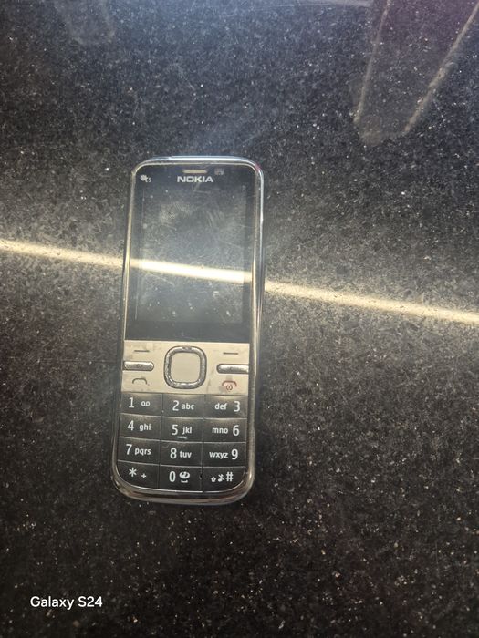 Nokia C 5 sprawna