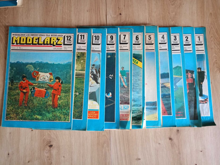 Gazety MODELARZ różne roczniki.