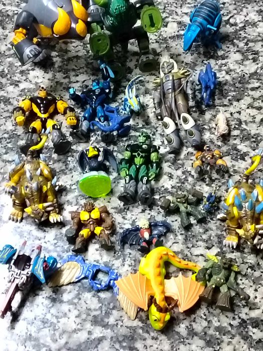 Brinquedos e miniaturas para coleção