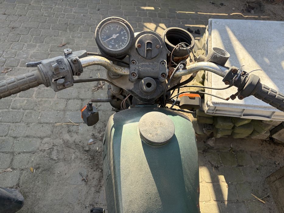 Motor MZ 150 do odnowienia