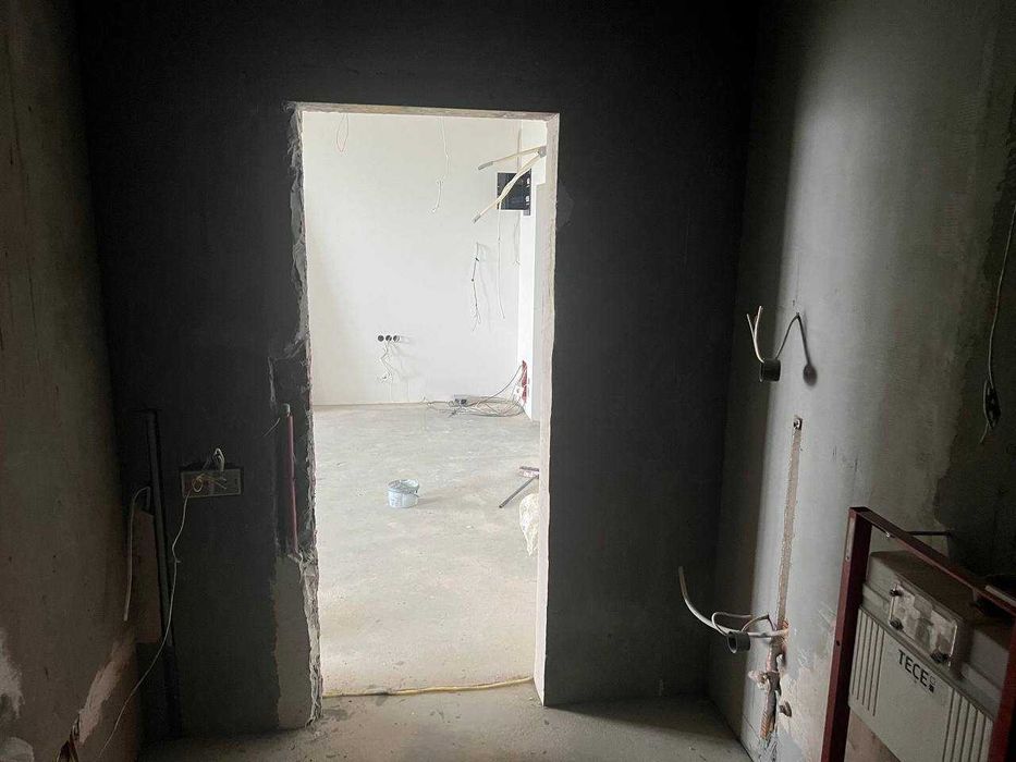 Продаж квартири "вільне планування"