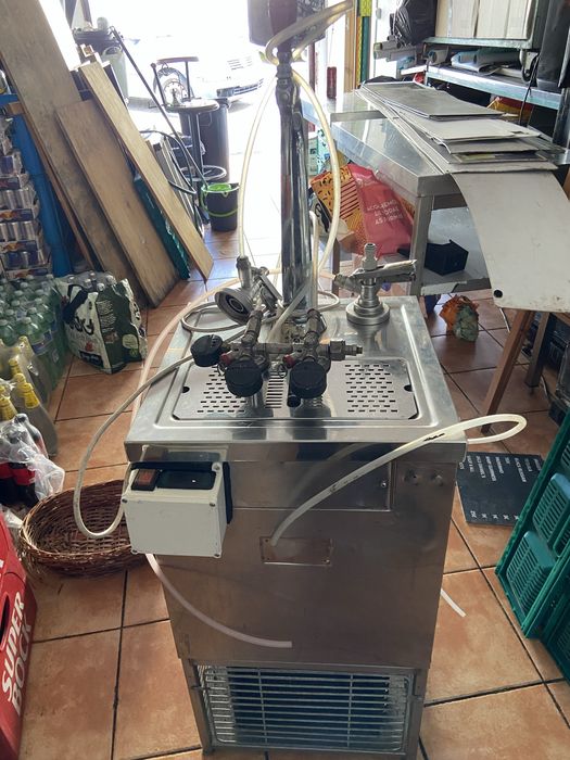 Maquina de cerveja de pressão sagres