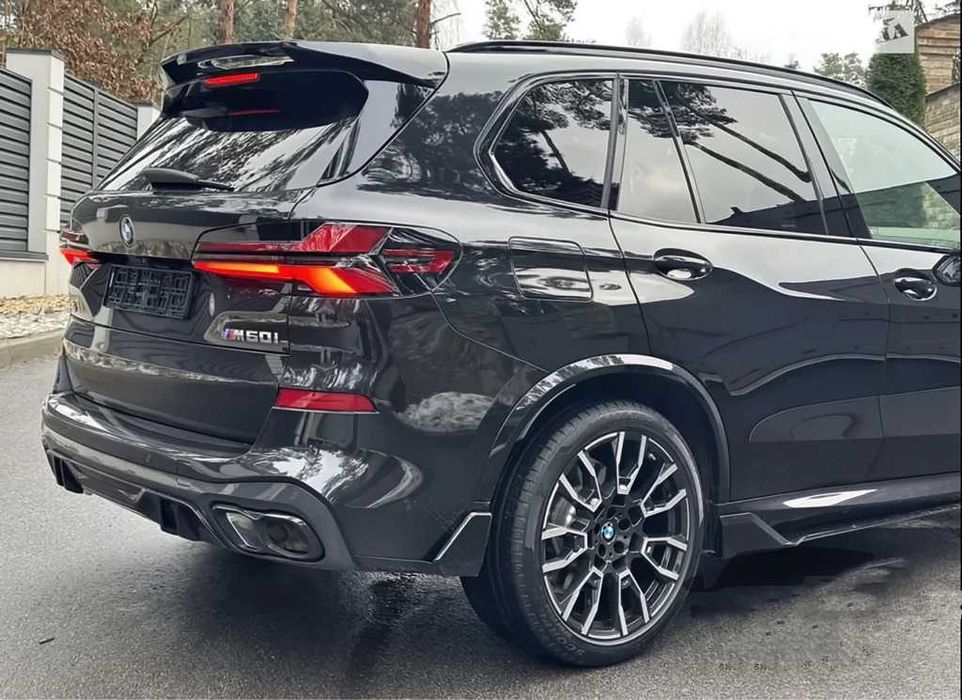 Накладки BMW X5 G05 . Накладки на пороги (Чорний глянець)