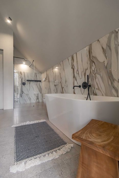 Дизайнерський ремонт.ЕЛІТНЕ КМ.Зручно,комфортно та якісно.