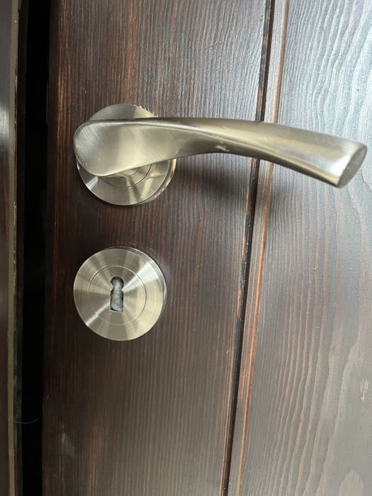 Drzwi z futryna sosnowe ciemny braz 4 sztuki