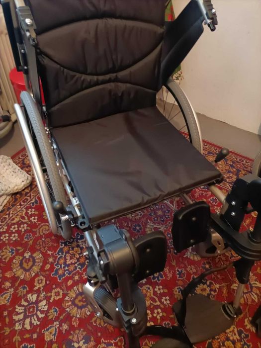 Wózek inwalidzki specjalny V300 Vermeiren