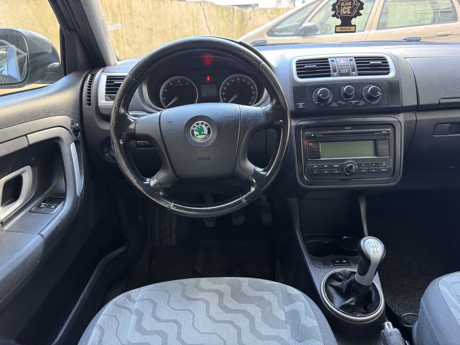 Skoda Fabia  1200 - Gasolina - C/AC
