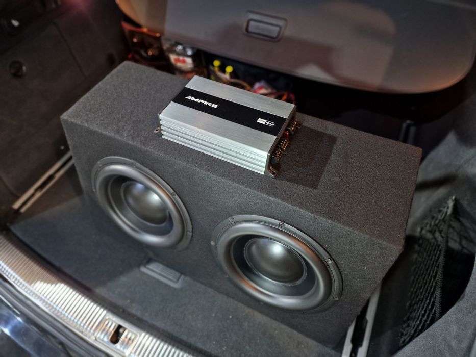 Perrless XXLS 10 Wzmacniacz Ampire Skrzynia basowa subwoofer 2x25 cm.