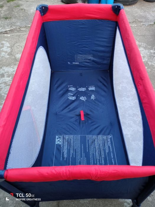 Cama/parque da Zippy em bom estado