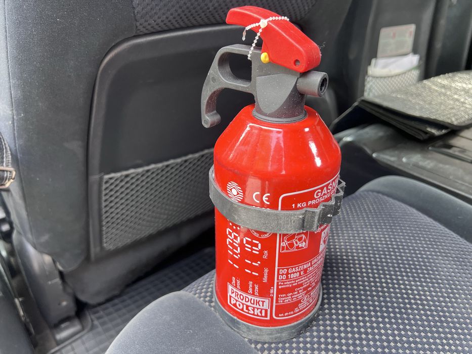 Огнетушитель порошковый