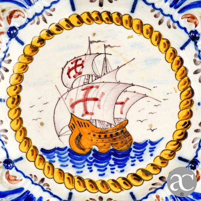 Fruteiro / Taça em Faiança Cavaco – Gaia