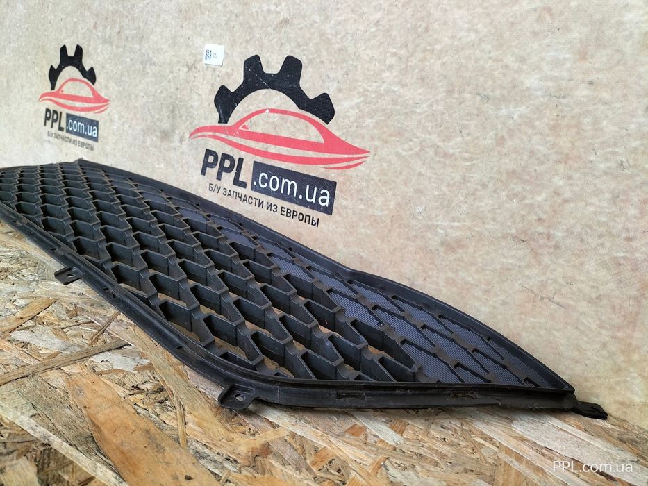 Hyundai i10 I 11-13 рестайлинг решетка бампера переднего 86522-0X200