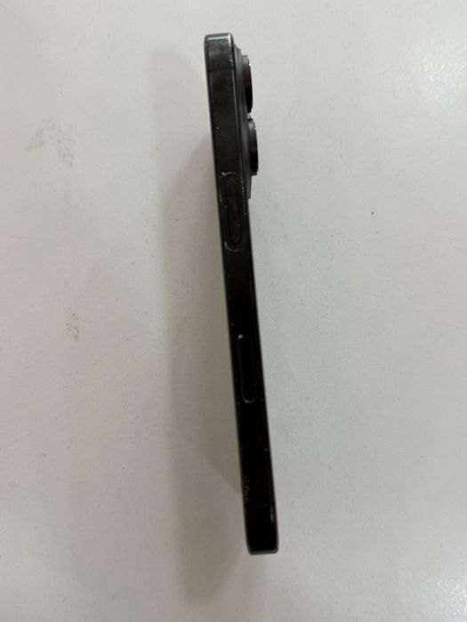 Apple iPhone 16 Pro