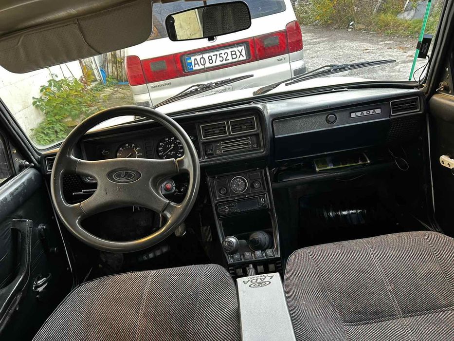 ваз 21043 біла 2002