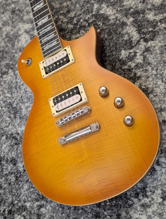 Электрогитара ESP LTD EC-1000T Honey Burst Satin