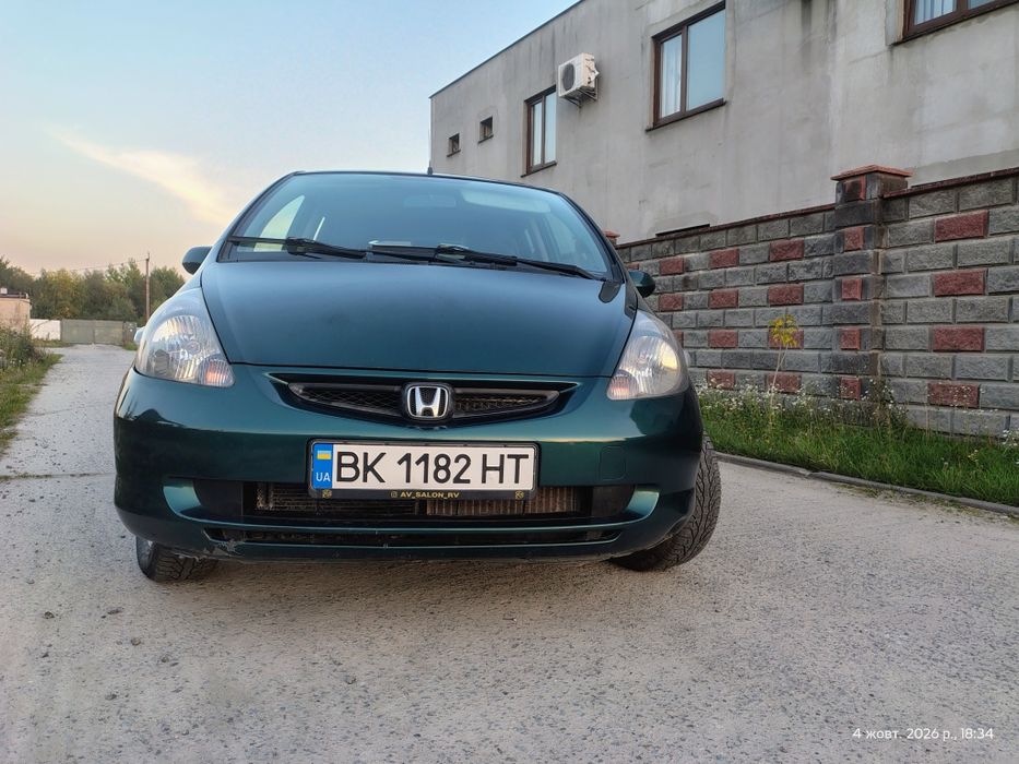 Honda jazz 2002 рік 1.3 механіка