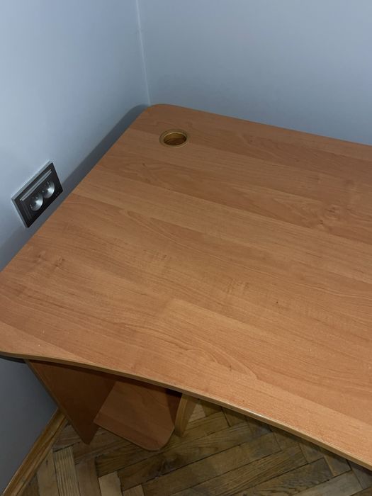 Шкільний/ офісний стіл