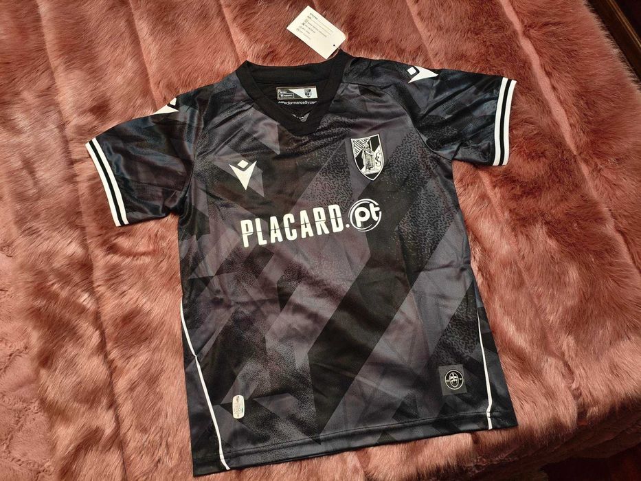 Camisola Criança Vitória Guimarães Equipamento Preto | NOVO