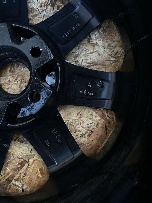 Диски5/108 R16 ET25 цо(діа)70.1 титани диски