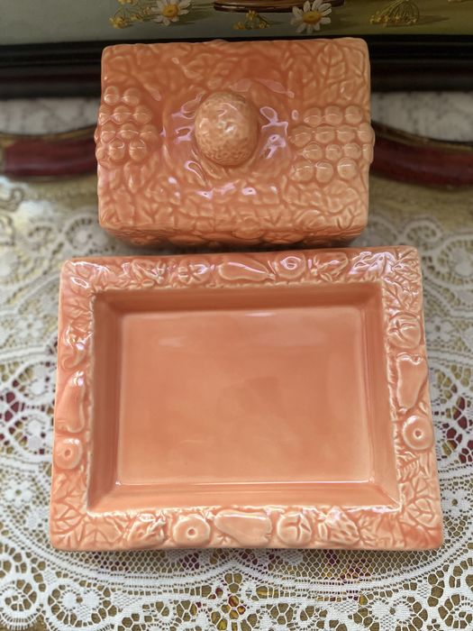 butter dish fruit