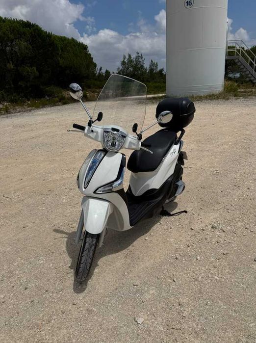 Piaggio Liberty 125 ABS – 2023 – 1.850 km – Como nova