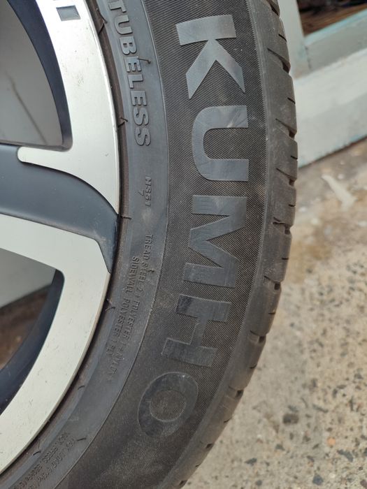 Продам диски с резиной 205 55 16