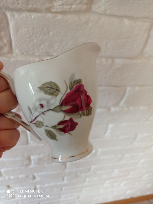 Mlecznik Ćmielów kwiaty róże porcelana PRL