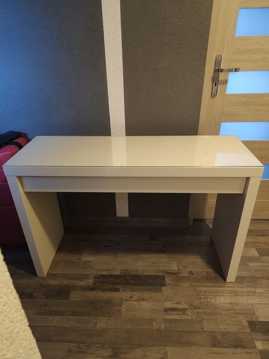 Toaletka Ikea malm