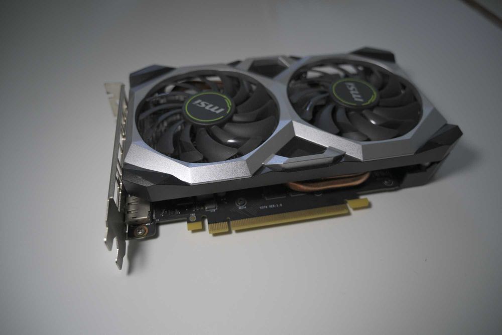 Gráfica MSI GeForce GTX 1660 VENTUS XS OC