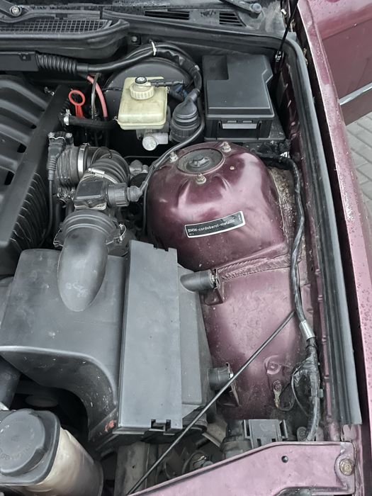 Продам е36 2.0 М52B20
