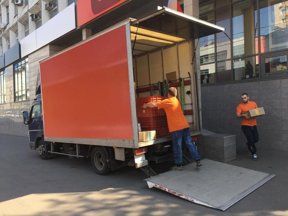 Переїзди • Доставка • Вантажні перевезення, грузоперевозки, вантажники