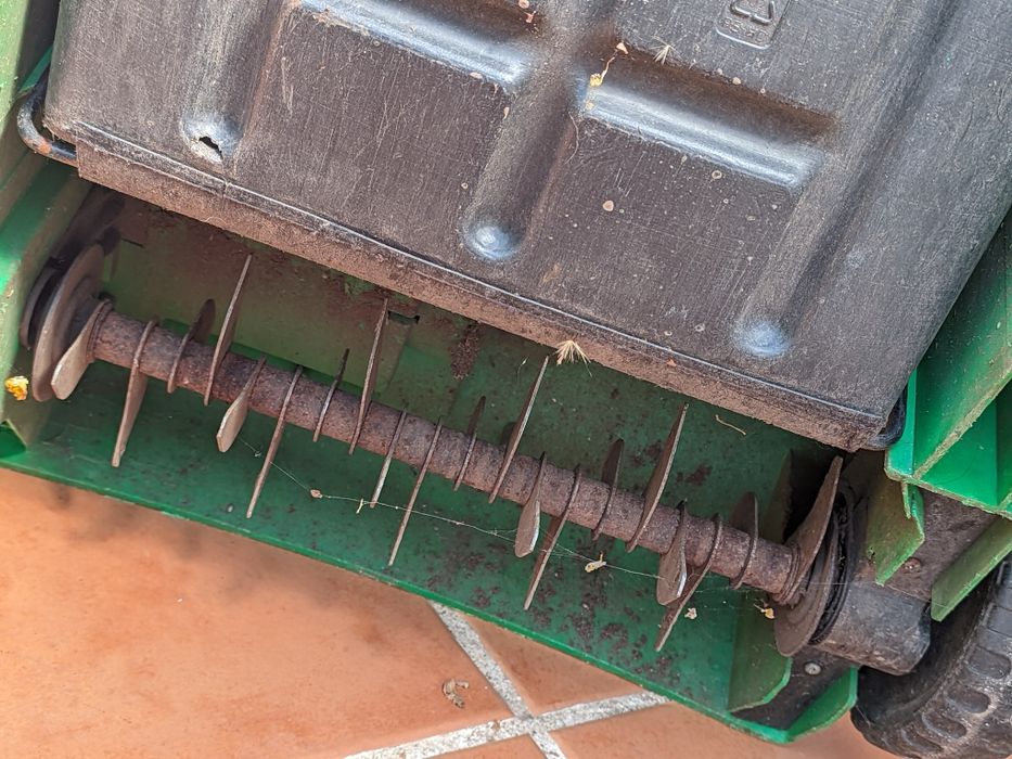 Escarificador/arejador De relva