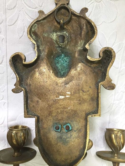 Castiçais de parede antigos em bronze