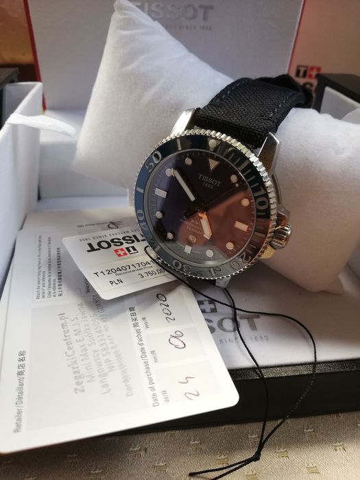 TISSOT Seastar 1000
