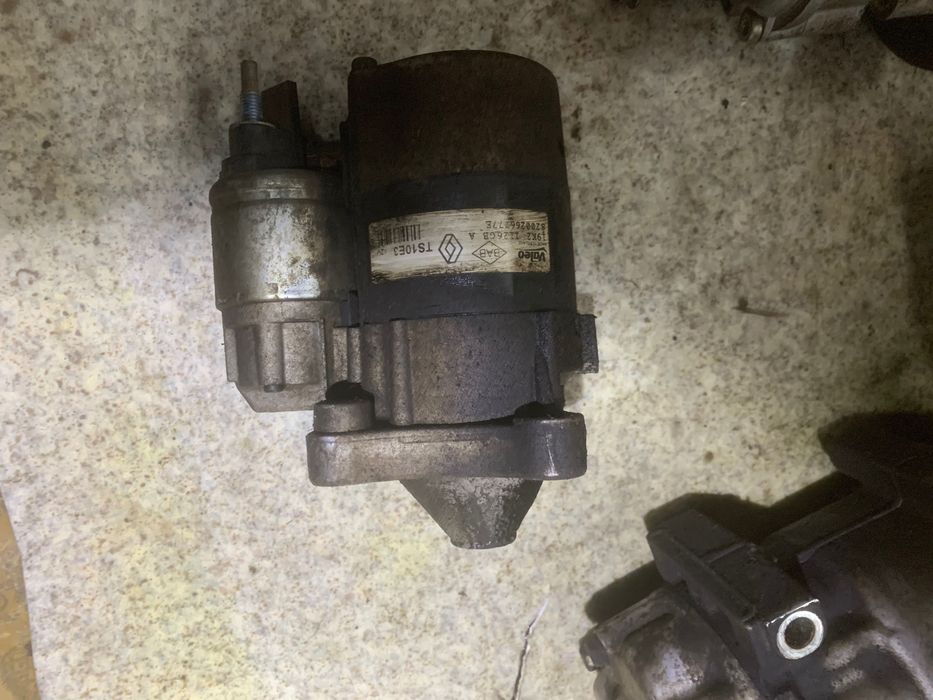 Двигун К4М навісне