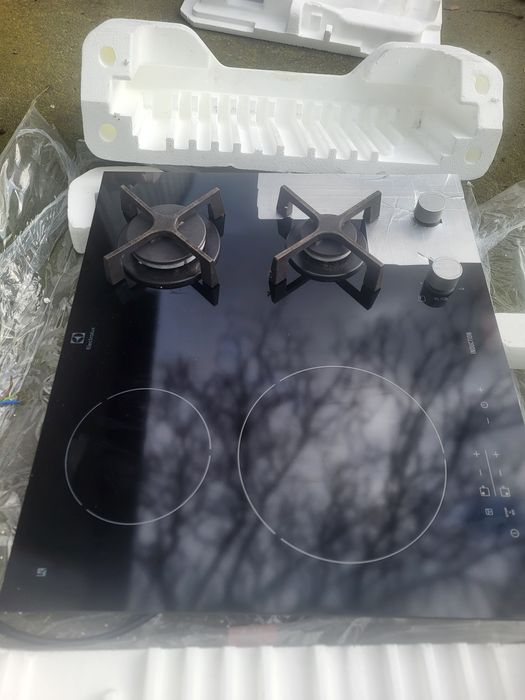 Płyta indukcja + gaz Electrolux