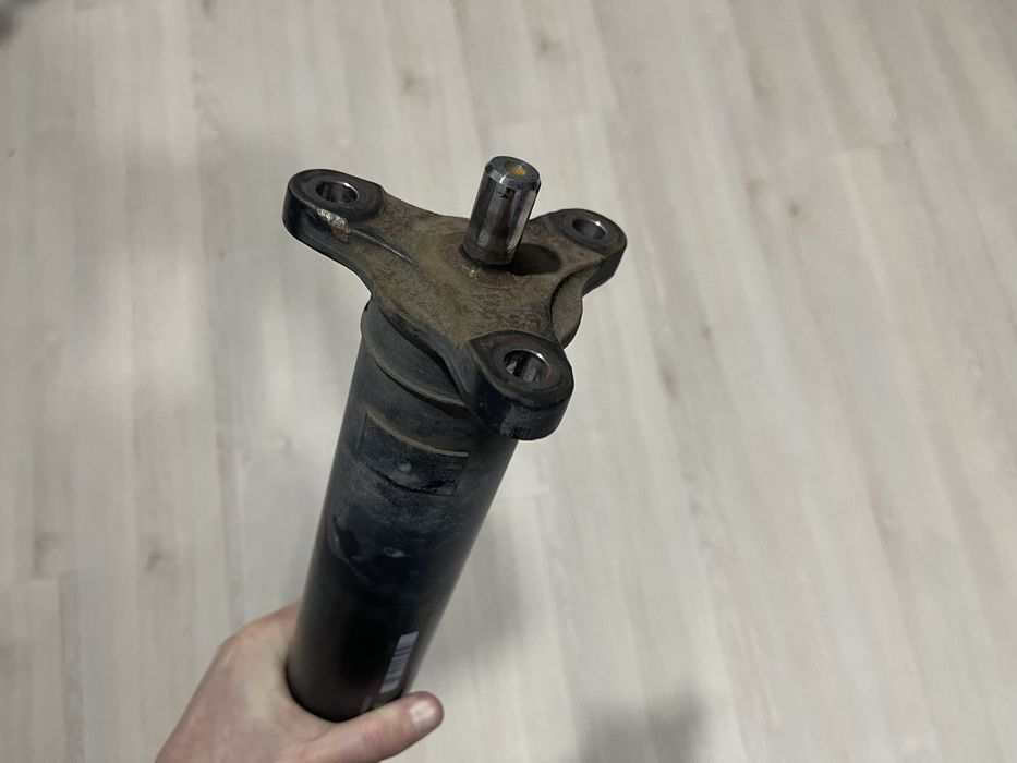 Продам кардан бмв 330i 2017