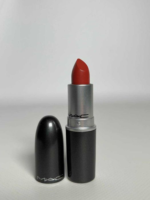 Помада губна MAC Satin Lipstick Twig 3G 824