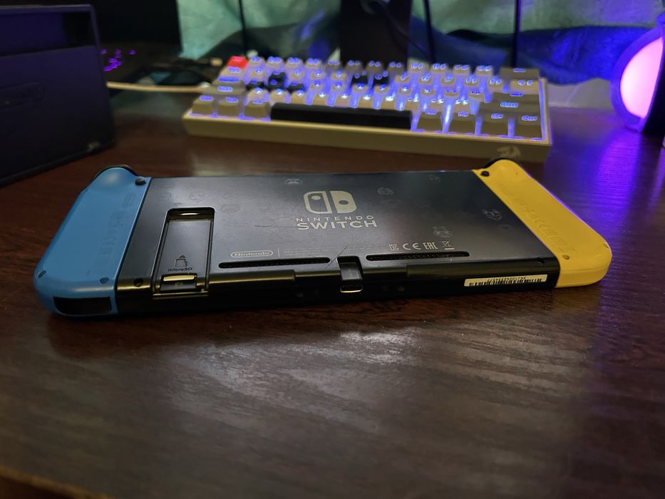 Nintendo switch fortnite + Nintendo pad pro + 6 gier