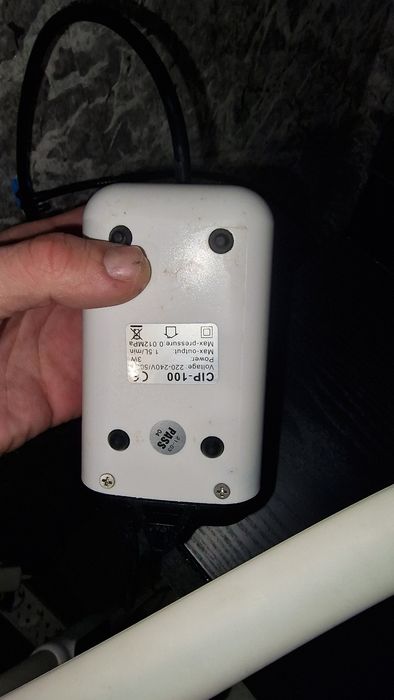 Компресор для акваріума стан б/у