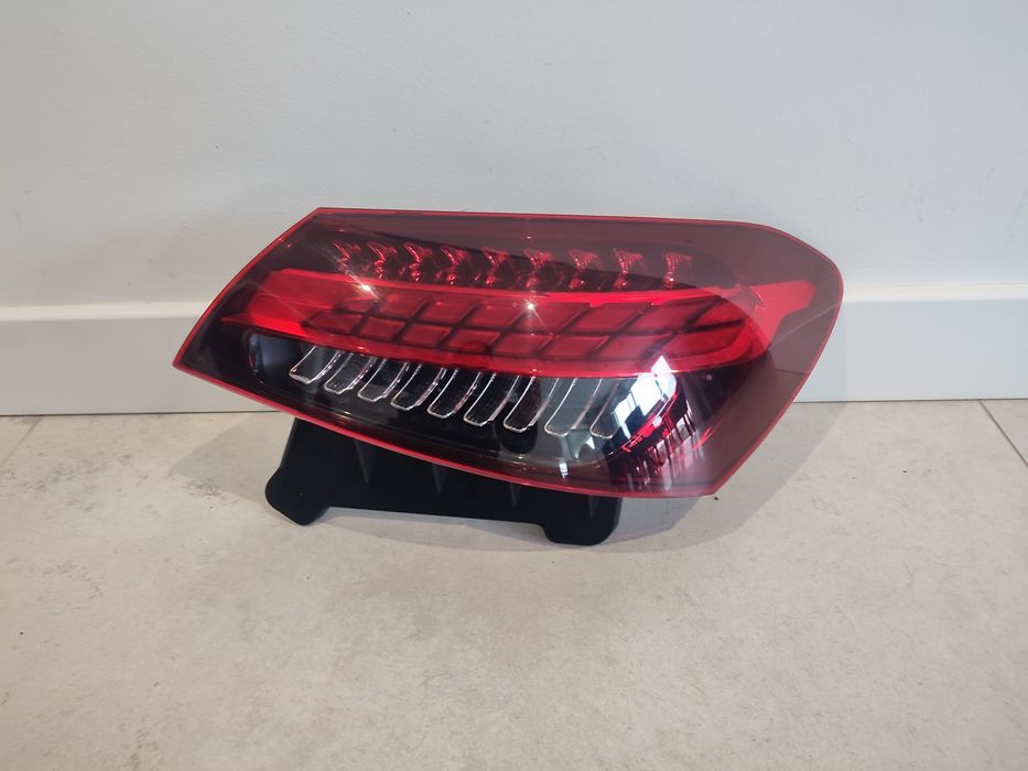 Lampa Led Tył Prawy Mercedes E klasa W213 Sedan 22r Oryginał