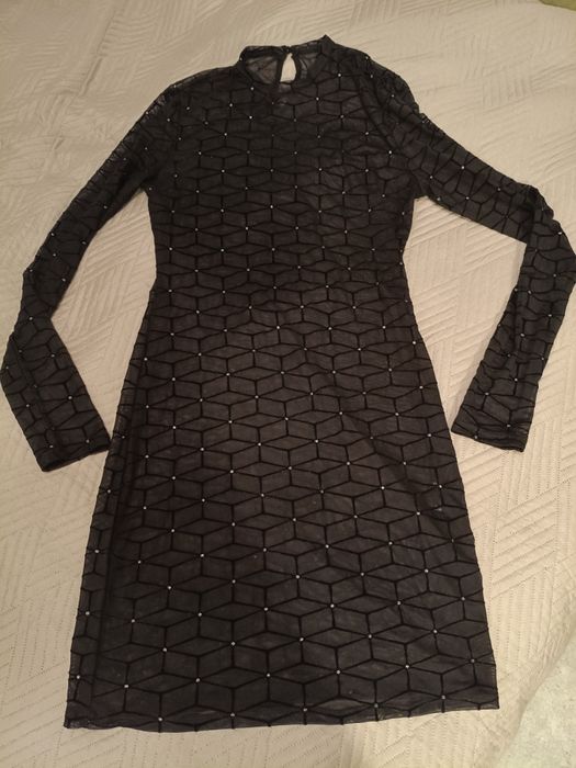 Czarna sukienka z siateczki Shein S